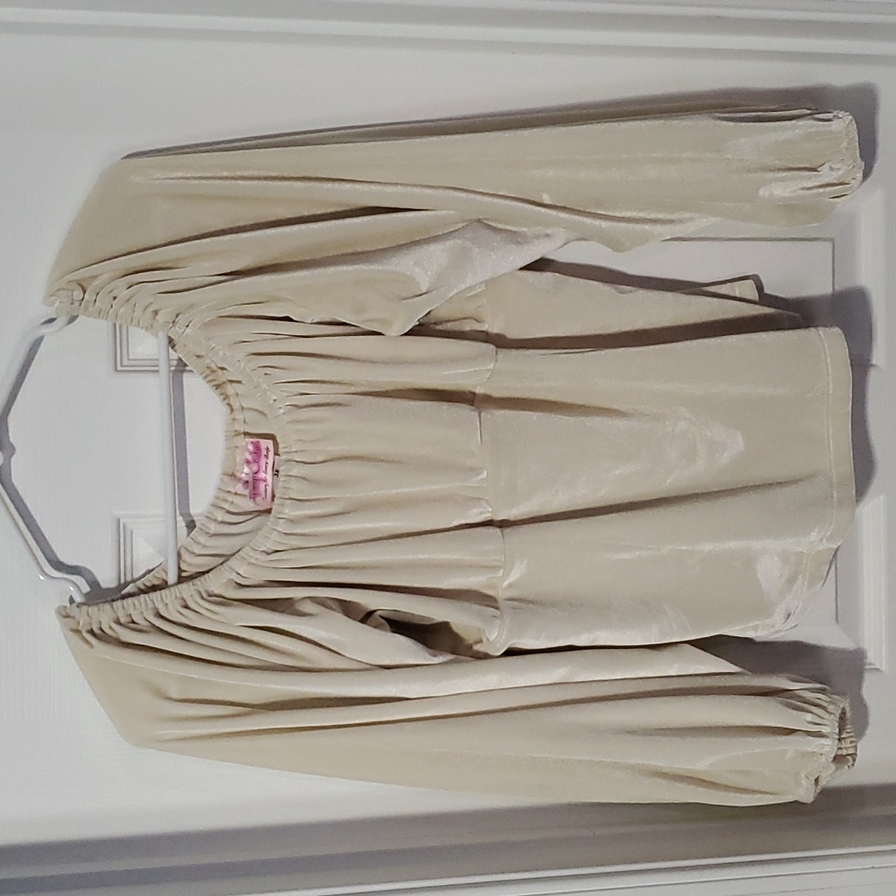 PUG Swann Top in Ivory 3X